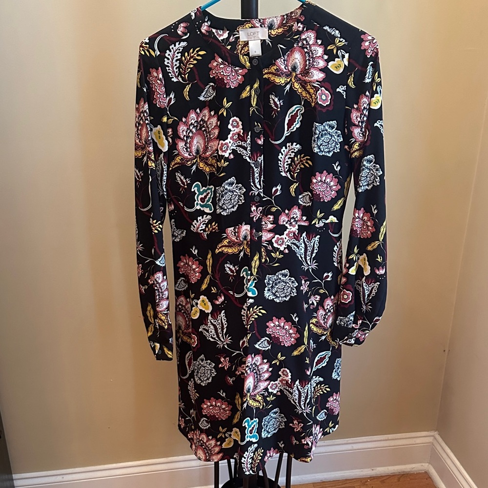LOFT Multicolor Floral Long Sleeve Dress